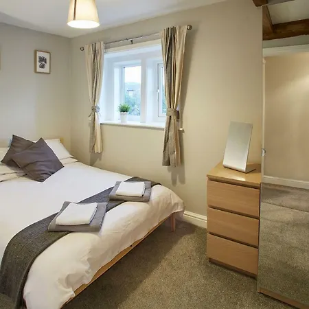 Host & Stay - Cosy Cottage Emley Exterior photo