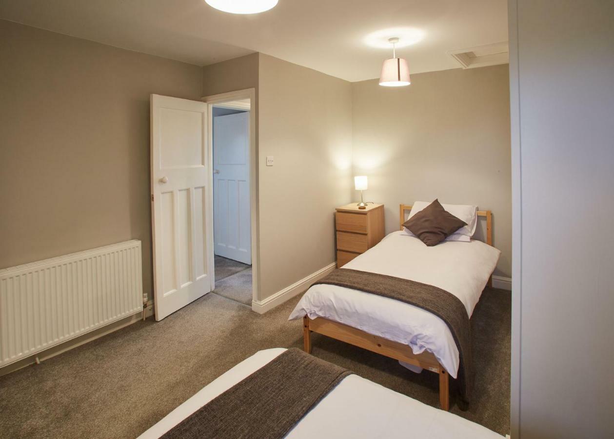 Holiday home Host & - Cosy Emley